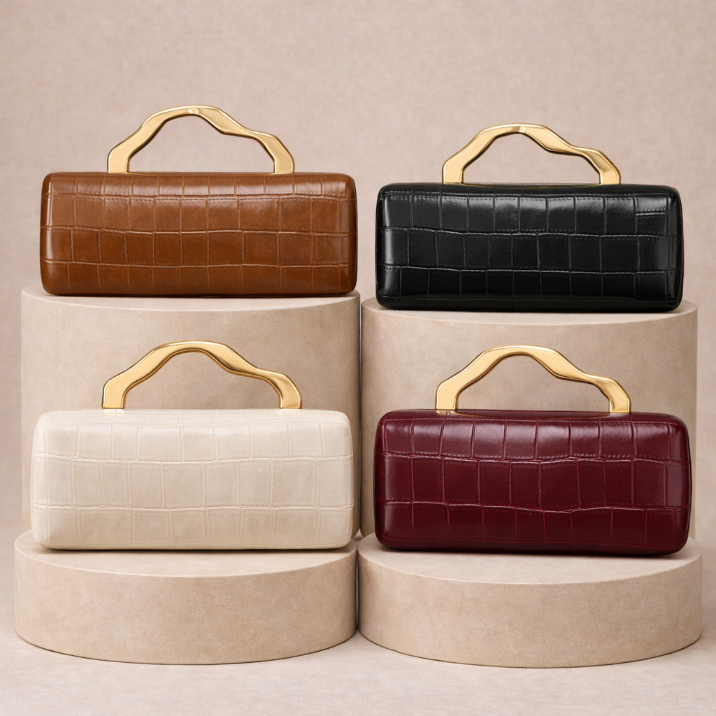 Velora Sculpt Clutch