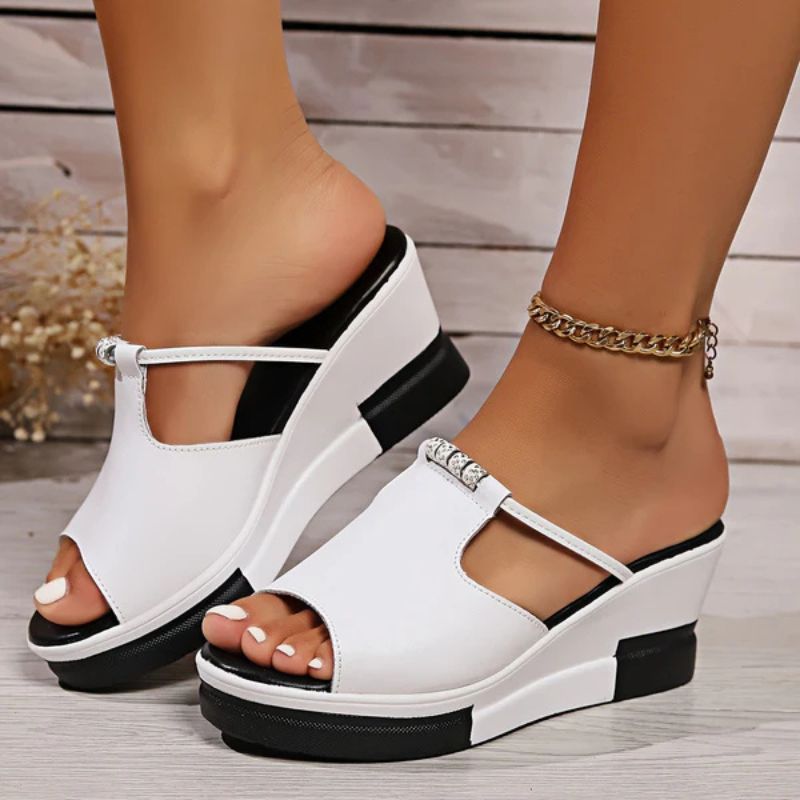 OrthaLift Sandals