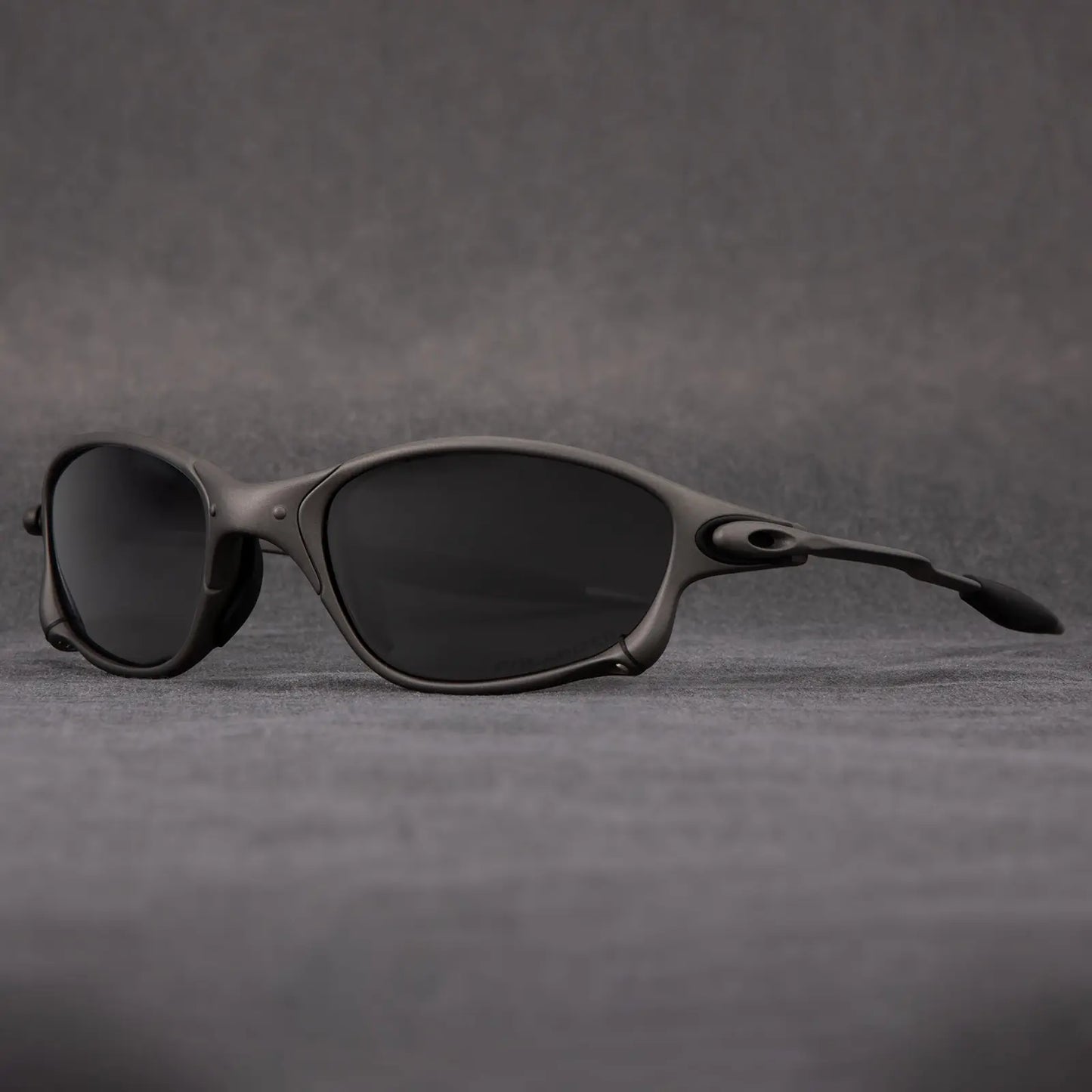 Aeron Titanium Polarized Sunglasses