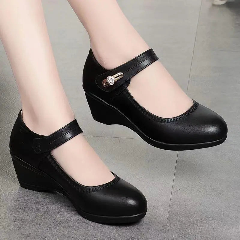 Lenna – Elegant Mid-Heel Comfort Shoes