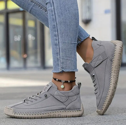 Sophie – Comfortable and Orthopedic Sneakers