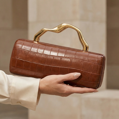 Velora Sculpt Clutch