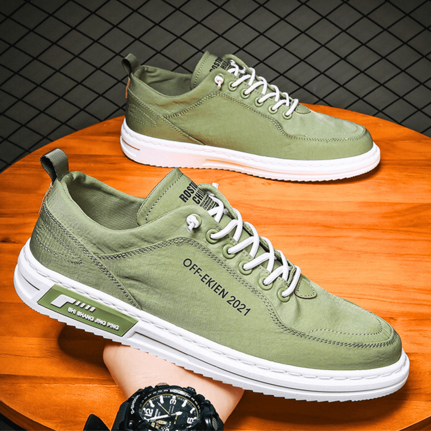 The Levaro Signature Sneaker