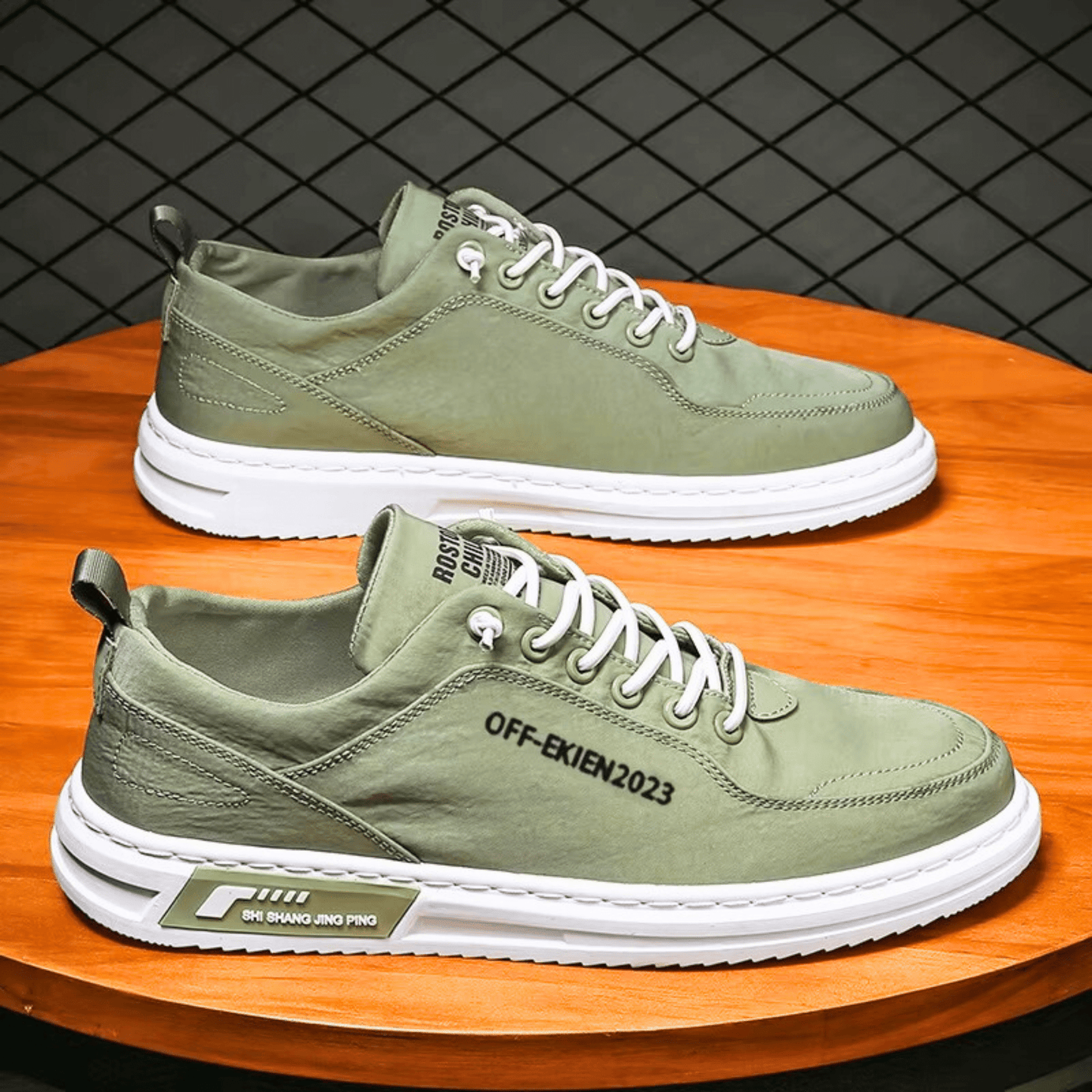 The Levaro Signature Sneaker